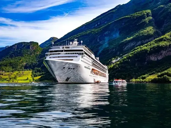 Cruise Tour in Glendale - Luxe Cruise and Tour